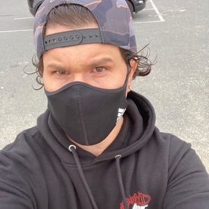 Meet your Posher, Scott